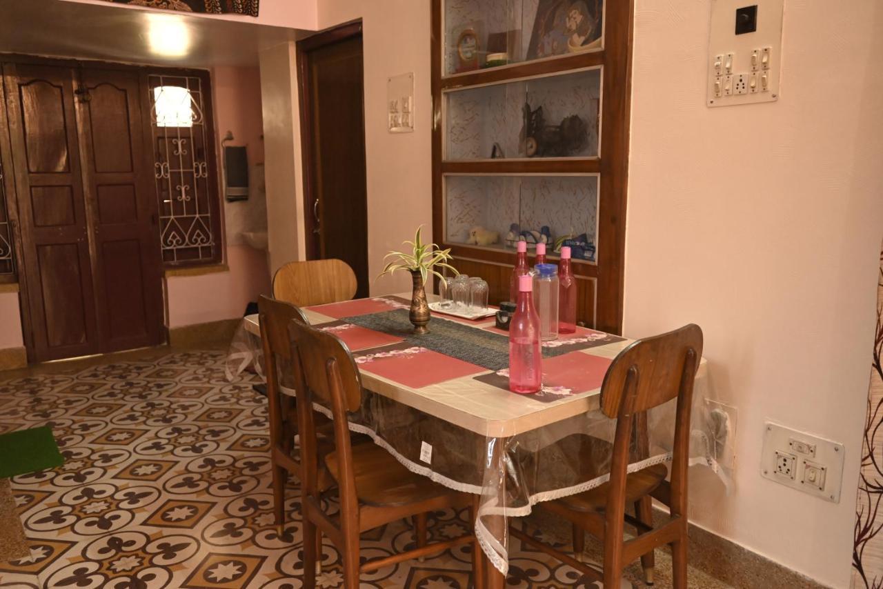 Homestay Saptaparni *